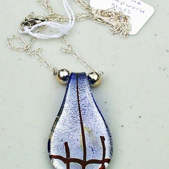 GLASS METALLIC FOIL SPOON PENDANT NECKLACE, 22 INCHES, HAND BLOWN GLASS WITH - Picture 2 of 2